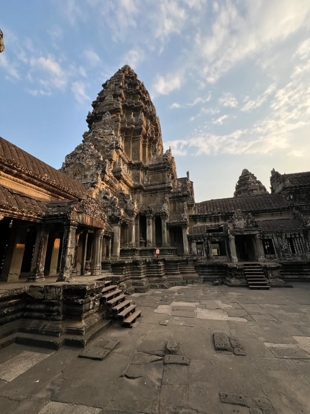 Temple Angkor Wat — respecter les traditions en voyage