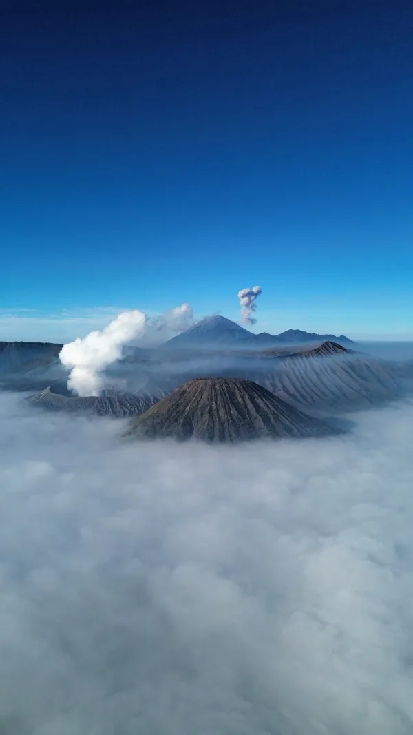 Mont Bromo vu du ciel, Java, Indonésie